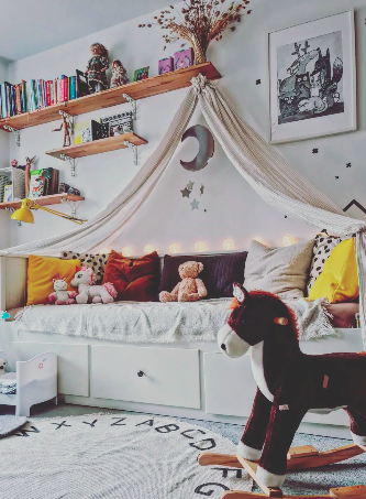 Fotka z Instagramu Malinový strom